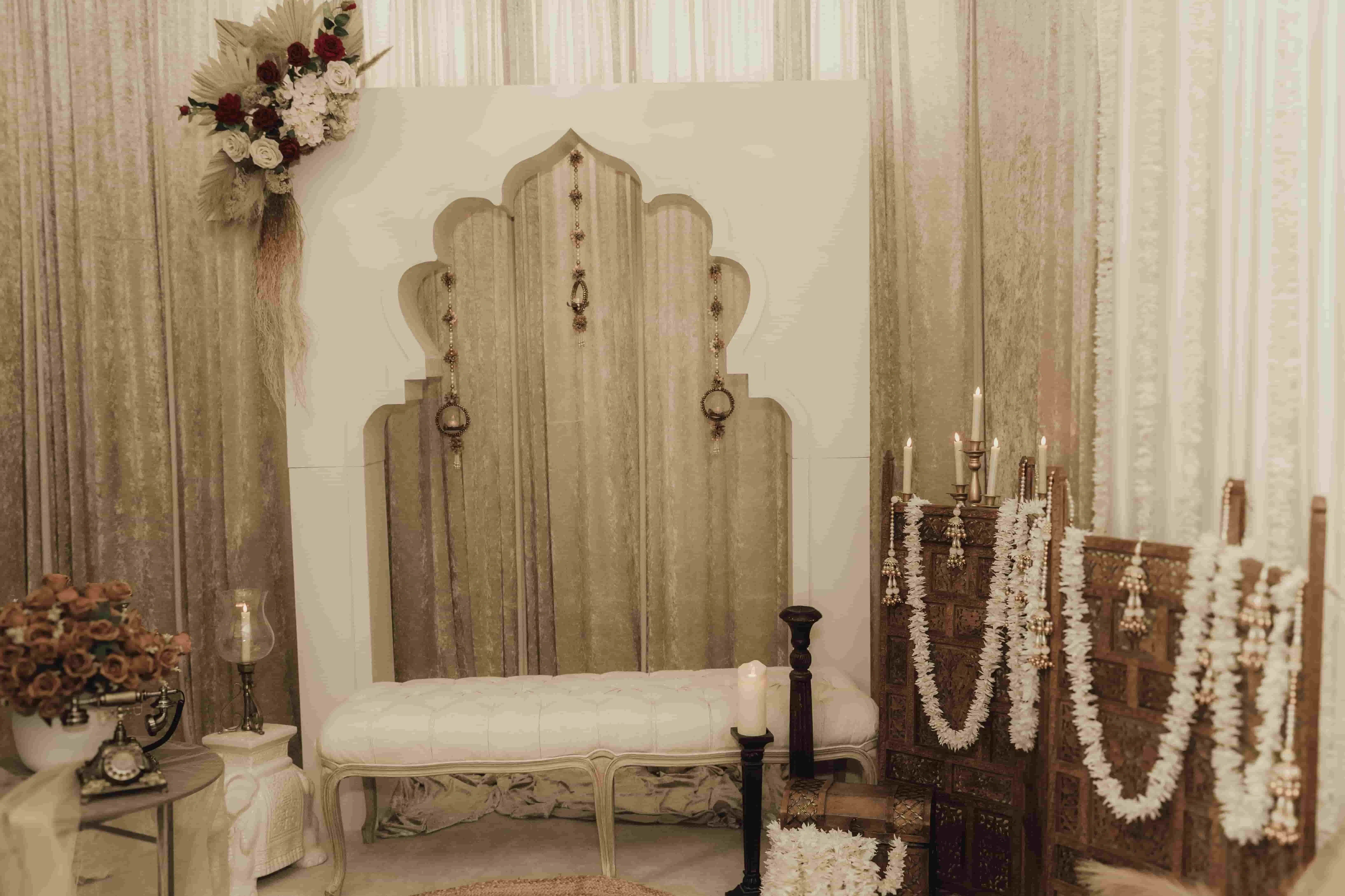 Vintage event decor